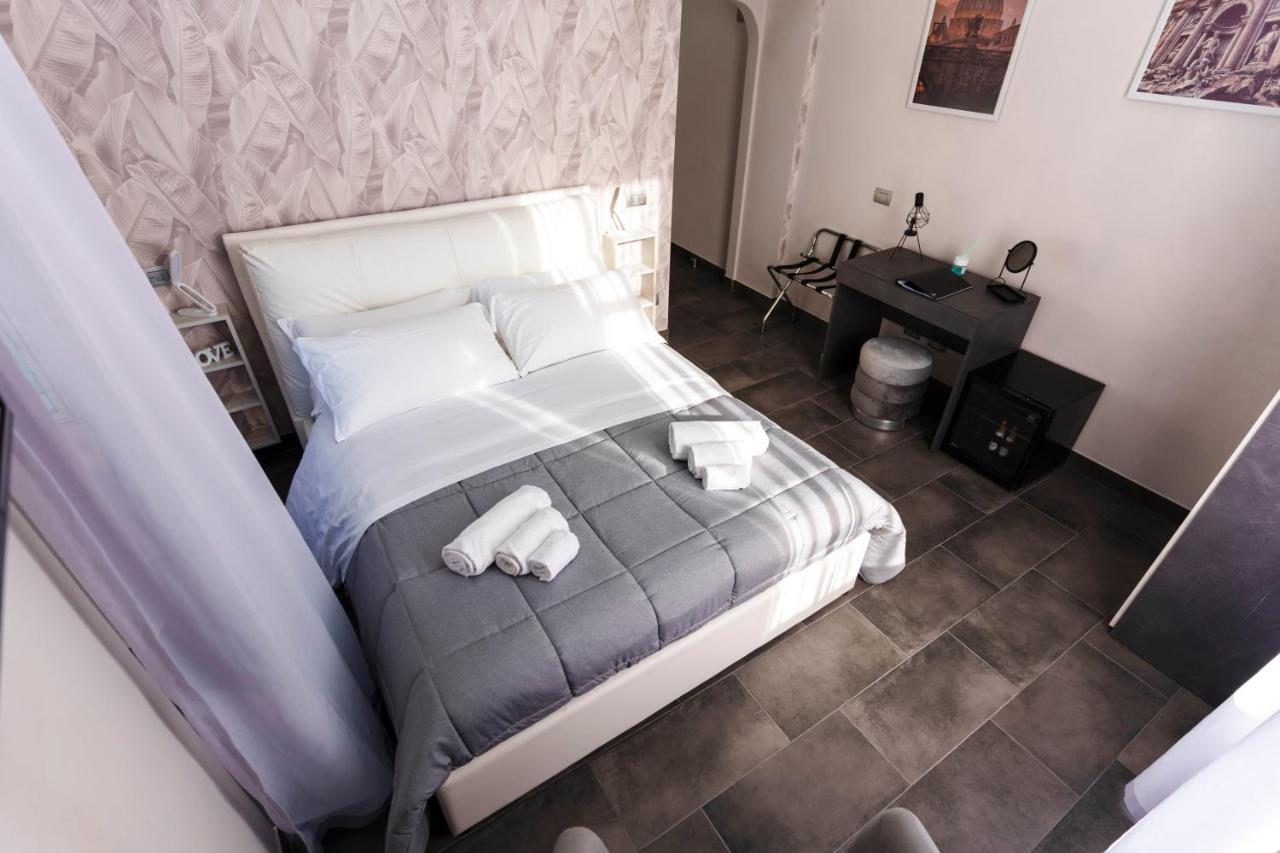 Julia Luxury Suite Roma Dış mekan fotoğraf